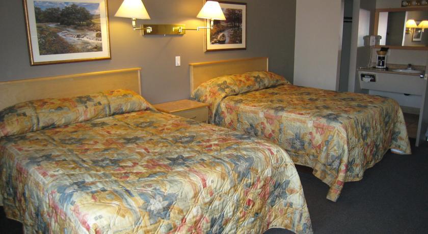 Econo Lodge Golden Room photo